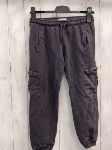 Mango Jogginghose  Gr. 146  grau  aufgesetzte Taschen Gummizugbund 