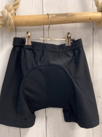Cube  Radfahrershorts  Gr. 122/128  schwarz mit Polster 