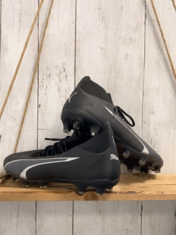 Puma  Fußballschuhe  Gr. 44  schwarz grau silber fast neu 