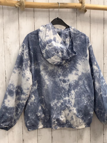 Zara  Regenjacke  Gr. 140  weiß grau-blauer Druck