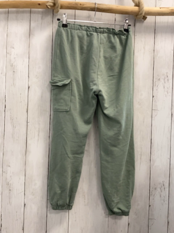   Jogginghose  Gr. 134  mint aufgesetzte Taschen 