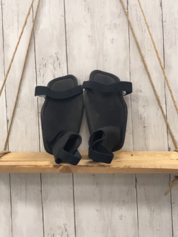 neu Nike  Schienbeinschoner  schwarz hellgrüner Bund 