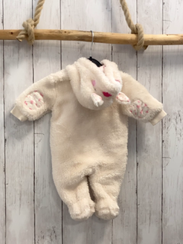 next Plüschoverall Gr. 56  weiß Ohren 