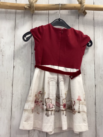 Mayoral  Kleid  Gr. 104  weinrotes Oberteil weißer Rock mit Möbeln + Mädchen 