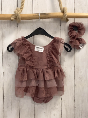2tlg Playsuit + Haarband Gr. 74  altrosa Spritz Rüsschen