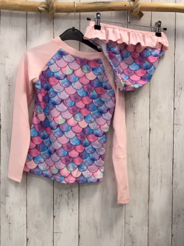 2tlg  UV-Schutzset  Gr. 128  rosa + bunter Schuppendruck 