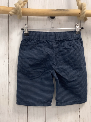 neu  Shorts  Gr. 110  blau hellgraue Streifen mit Kordel 