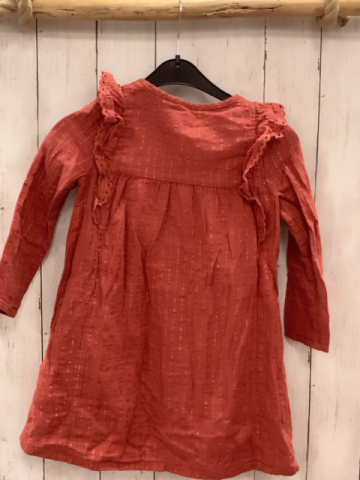 Sergent Major  Kleid  Gr. 116  rost Strukur Glitzerfägen weiße Blumenstickerei 