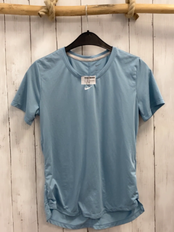 Nike  Sportshirt  Gr. 158/164  hellblau 