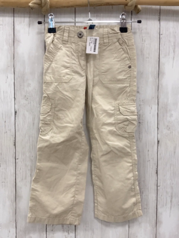 Esprit  Hose  Gr. 104  beige aufgesetzte Taschen Bund verstellbar 