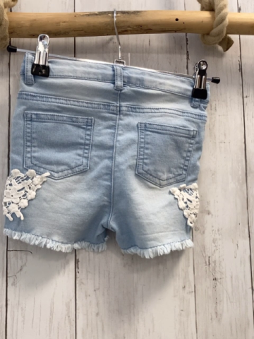   Shorts  Gr. 92  hellblau Jeans weiße blumenhäkelei Fransensaum Bund verstellbar 