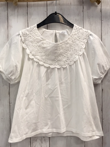 Zara  T-Shirt  Gr. 164  weiß Häkelei am Ausschnitt 