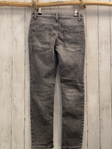   Hose  Gr. 152  grau Jeans 