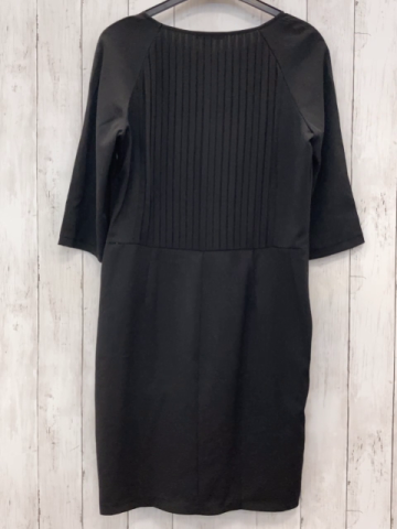neu  Kleid  Gr. 42  schwarz 