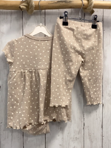 2tlg  Kleid + Leggings  Gr. 74  beige Rippen Bodyunterteil weiße Herzen 