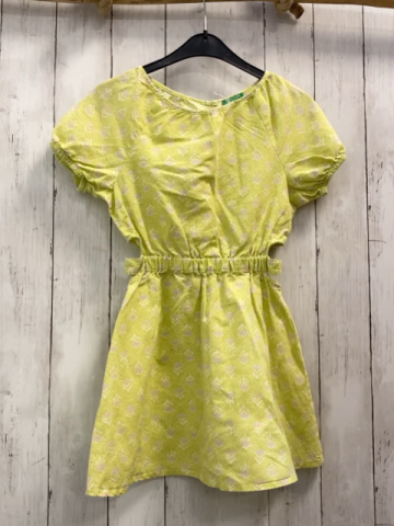 Benetton  Kleid  Gr. 134  hellgrün Blumen weiße Punkte 