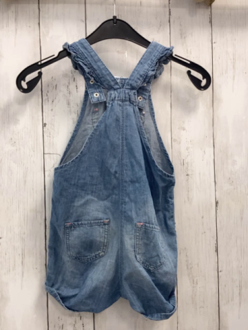 H&M Latzshorts  Gr. 92  blau Jeans Herztasche 
