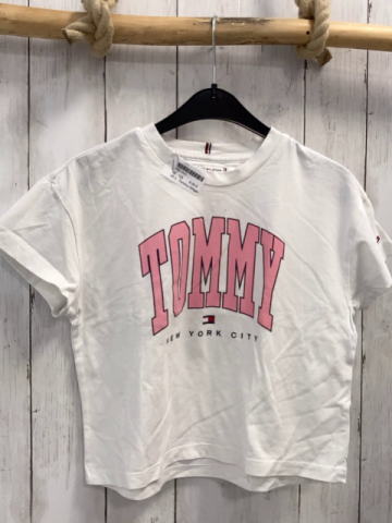 Tommy Hilfiger  T-Shirt  Gr. 128  weiß rosa graue Schrift 