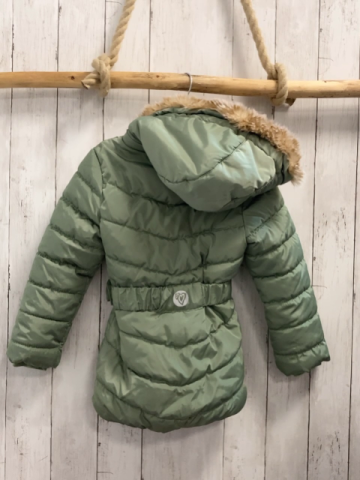 S´Oliver  Winterjacke  Gr. 116  lindgrün Kapuze mit abtrennbarem Fellbund Fleecefutter 
