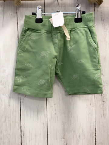 Alana  Shorts  Gr. 92  hellgrün weiße Schildkröten 