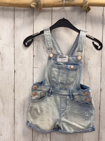 H&M Latzshorts  Gr. 116  Jeans 