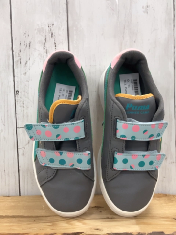 Puma  Schuhe  Gr. 33  grau grün rosa Ferse Riemen mit Punkten 