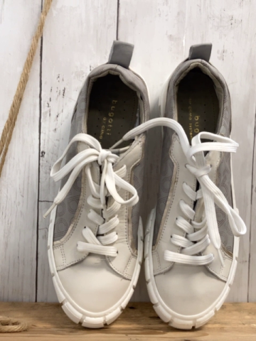 Bugatti  Schuhe  Gr. 40  weiß beige grau mit Buchstaben 