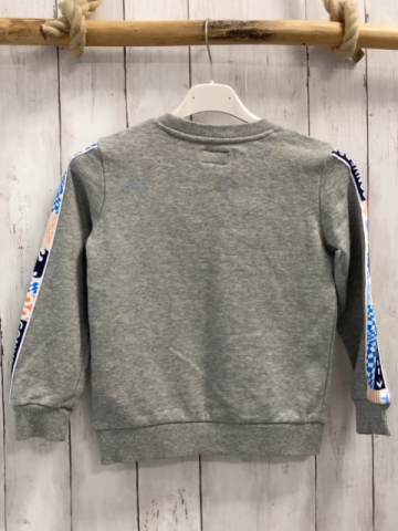 Converse  Pullover  Gr. 110  grau bunte Schrift 