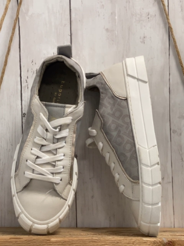 Bugatti  Schuhe  Gr. 40  weiß beige grau NP 99,95€