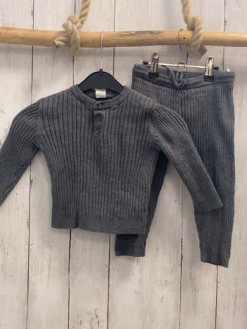 2tlg H&M  Pullover + Jogginghose  Gr. 86  grau Rippen Strick