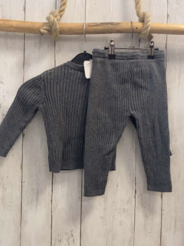 2tlg H&M  Pullover + Jogginghose  Gr. 86  grau Rippen Strick