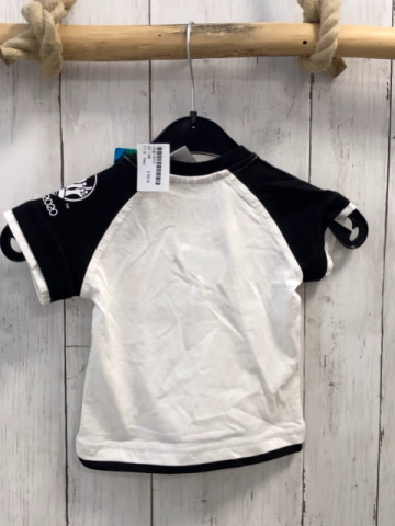 neu  T-Shirt  Gr. 68  weiß schwarze Ärmel Euro 2020