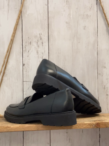  Schuhe  Gr. 38  schwarz silber Schnalle 