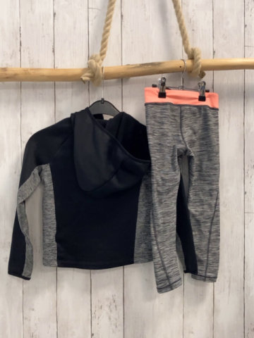 2tlg H&M  Sportset  Gr. 110  schwarz + grau hellgrau meliert + apricot Jacke + Leggings 