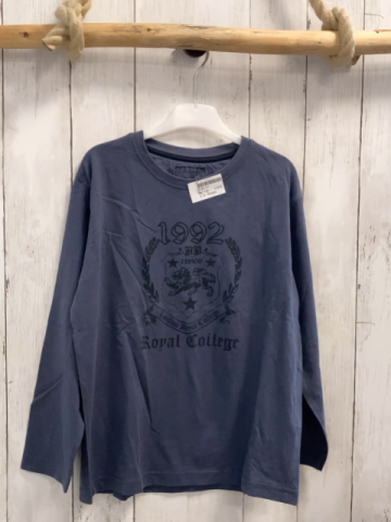 Review  Langarmshirt  Gr. 128  grau schwarze Schrift 