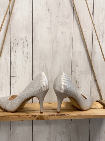 neu Catwalk  Pumps  Gr. 38  hellgrau silber Steine NP 29,90 € 