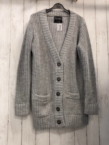 Zara  Strickjacke Gr. S grau braune Aufnäher an den Ellenbogen 