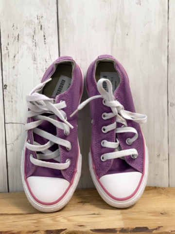 Converse  Leinenschuhe  Gr. 31  lavendel weiße Sohle + Schnürsenkel 