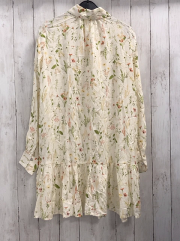 neu H&M  Kleid Gr. XS crerme Blumen Blätter NP 19,99 € 