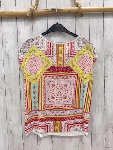 S´Oliver  T-Shirt  Gr. 152  weiß gelbr rosa rote Quadrate mit Blumen 