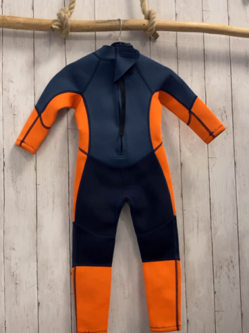 Decathlon Neoprenanzug Gr. 98  schwarz petrol orange