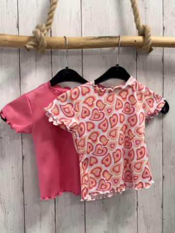 2 neue  T-Shirts  Gr. 92  weiß / pink Rippen Herzen 