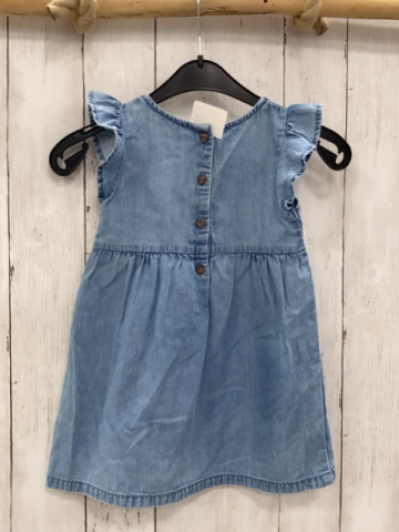  Kleid  Gr. 92  hellblau Jeansoptik Häkelband 