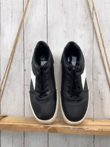 Tom Tailor  Schuhe  Gr. 38  schwarz weiße dicke Sohle 