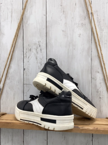 Tom Tailor  Schuhe  Gr. 38  schwarz weiße dicke Sohle 