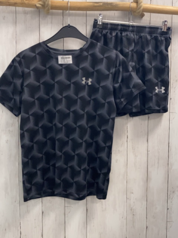 2tlg Under Armour  Sportset  Gr. 164  schwarz grauer Würfeldruck 