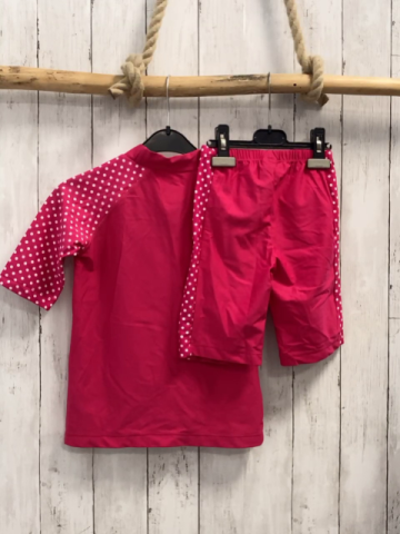 2tlg  UV-Schutzset  Gr. 122/128  pink mit Hello Kitty Blumen weißen Punkten 
