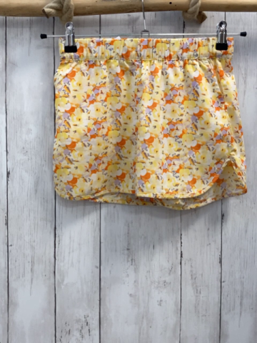Name it  Shorts  Gr. 146  gelb hellgelbe orange lavendel Blumen 