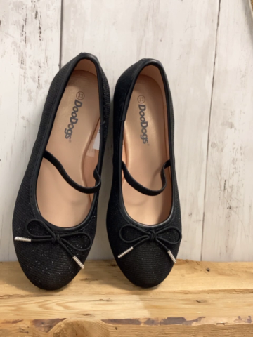 DooDogs  Ballerinas  Gr. 33  schwarz mit Glitzerpunkten Schleife 