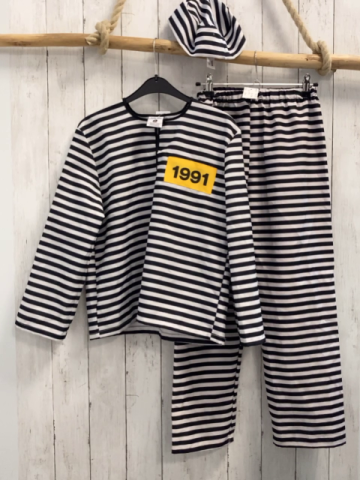 3tlg  Karnevalkostüm Gr. 152  schwarz weiß gestreftes Oberteil Hose Hut Sträfling 